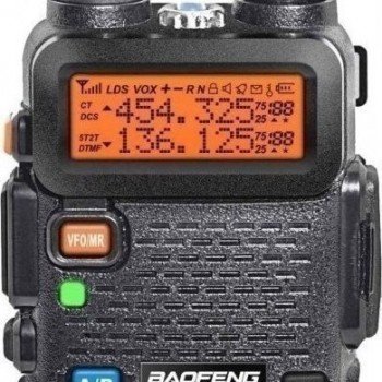 Baofeng UV-82 Wireless UHF/VHF 8W Transceiver with Monochrome Display